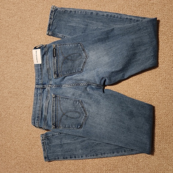 Calvin Klein Skinny Jeans - Picture 2 of 3